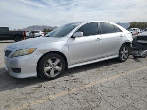 Toyota Camry BASE 2.5L 4 2011