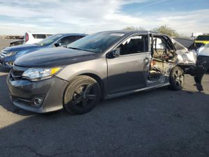Toyota Camry BASE 2.5L 4 2012