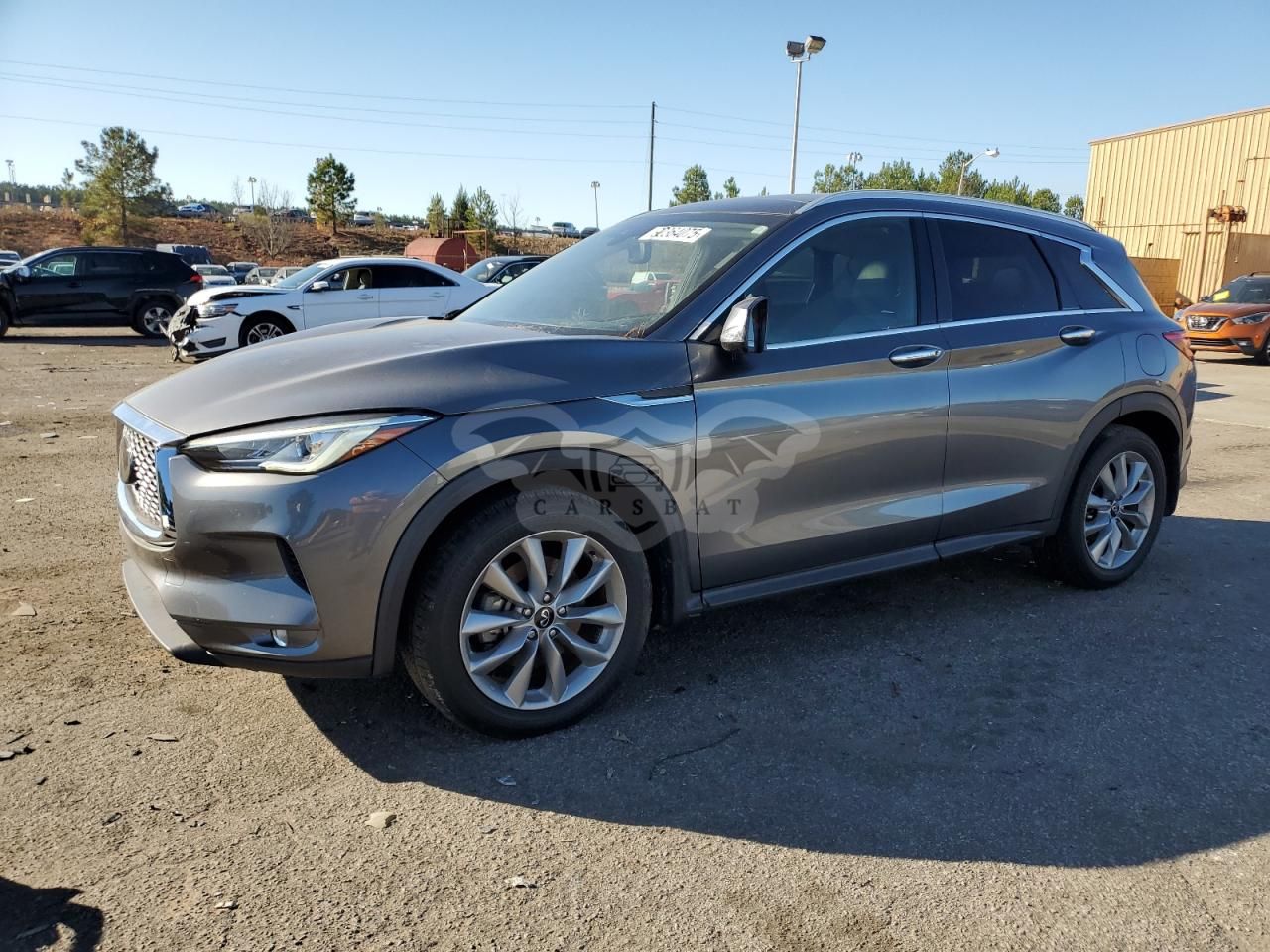 Infiniti QX50 LUXE 2.0L 4 2021