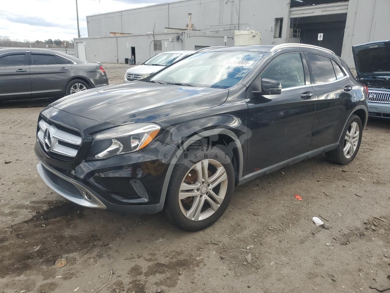 Mercedes-Benz GLA 250 4MATIC 2.0L 4 2015