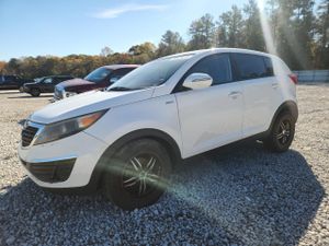 Kia Sportage LX 2.4L 4 2011