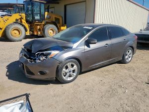Ford Focus SE 2.0L 4 2013