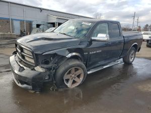 Dodge RAM 5.7L 8 2011