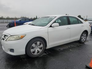 Toyota Camry BASE 2.5L 4 2010