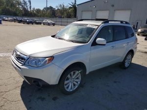 Subaru Forester LIMITED 2.5L 4 2013