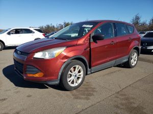 Ford Escape S 2.5L 4 2014