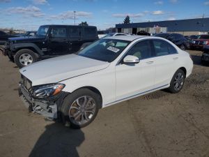 Mercedes-Benz C 300 4MATIC 2.0L 4 2015