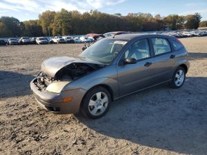 Ford Focus ZX5 2.0L 4 2006