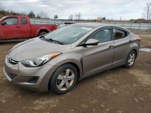 Hyundai Elantra GLS 1.8L 4 2013