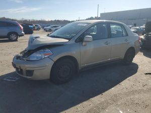 Nissan Versa S 1.8L 4 2009