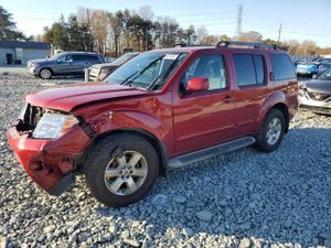 Nissan Pathfinder S 4.0L 6 2011