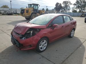 Ford Fiesta SE 1.6L 4 2015
