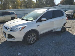 Ford Escape TITANIUM 1.6L 4 2014