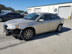 Chrysler 200 LX 2.4L 4 2014