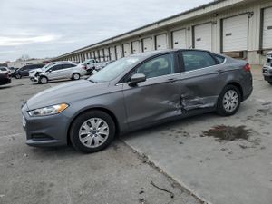 Ford Fusion S 2.5L 4 2013