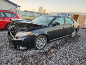Toyota Avalon BASE 3.5L 6 2011