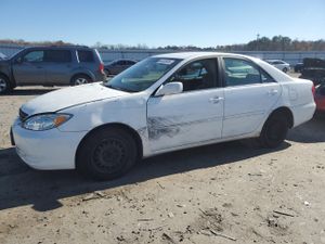 Toyota Camry LE 2.4L 4 2002