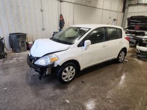 Nissan Versa S 1.8L 4 2012