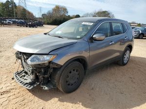 Nissan Rogue S 2.5L 4 2015