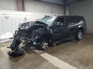 Chevrolet Suburban K1500 LT 5.3L 8 2011