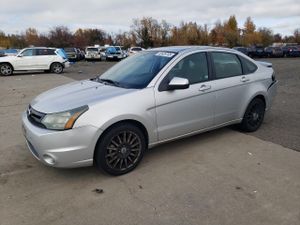 Ford Focus SES 2.0L 4 2011