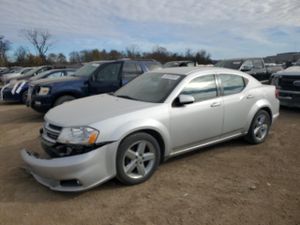 Dodge Avenger LUX 2.4L 4 2011