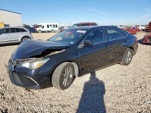 Toyota Camry LE 2.5L 4 2015
