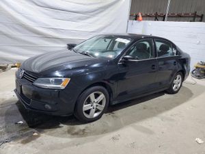 Volkswagen Jetta TDI 2.0L 4 2012