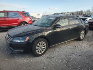 Volkswagen Passat S 1.8L 4 2015