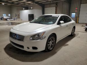 Nissan Maxima S 3.5L 6 2014