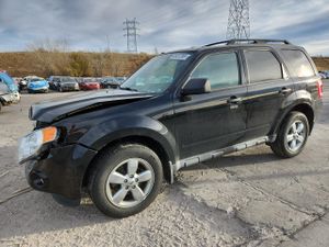 Ford Escape XLT 2.5L 4 2012