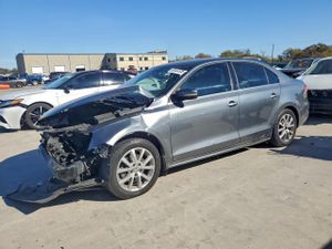 Volkswagen Jetta SE 1.8L 4 2014