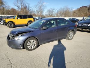 Chevrolet Cruze LS 1.8L 4 2014