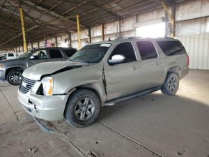 GMC Yukon K1500 SLT 5.3L 8 2013