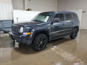 Jeep Patriot LATITUDE 2.4L 4 2014