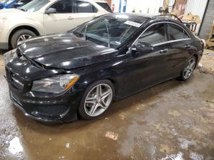 Mercedes-Benz CLA 250 2.0L 4 2015