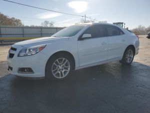 Chevrolet Malibu 1LT 2.5L 4 2013