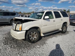 Cadillac Escalade LUXURY 6.0L 8 2004