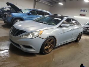 Hyundai Sonata GLS 2.4L 4 2012