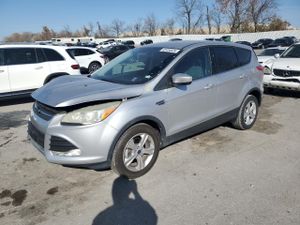 Ford Escape SE 1.6L 4 2014