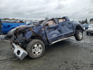 Toyota Tundra CREWMAX SR5 5.7L 8 2012