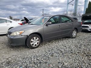 Toyota Camry LE 2.4L 4 2002