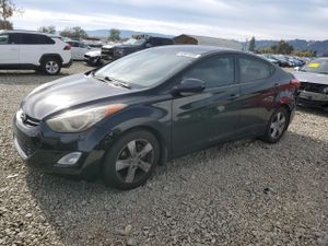 Hyundai Elantra GLS 1.8L 4 2012
