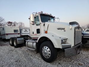 Kenworth T-series T800 6 2005