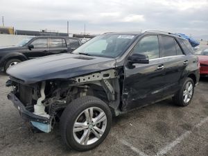 Mercedes-Benz ML 350 3.5L 6 2015