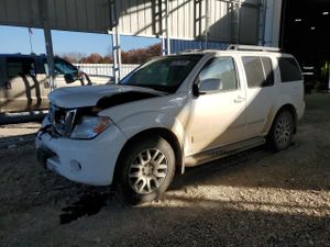 Nissan Pathfinder S 4.0L 6 2011
