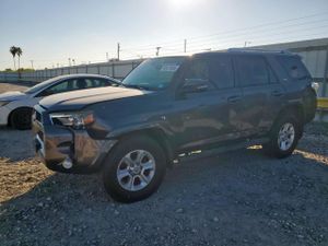 Toyota 4Runner SR5 4.0L 6 2015