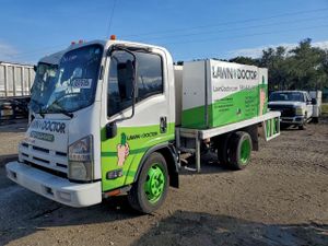 Isuzu NPR 6.0L 8 2015