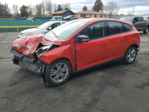 Ford Focus SE 2.0L 4 2013