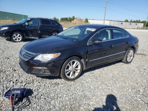 Volkswagen Passat CC LUXURY 2.0L 4 2010